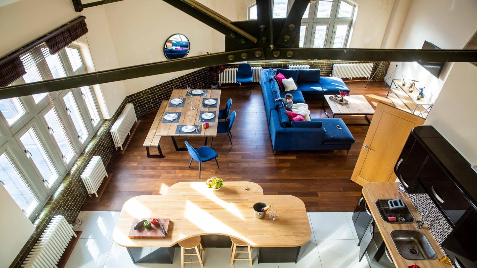 Post Office Penthouse Apartment *